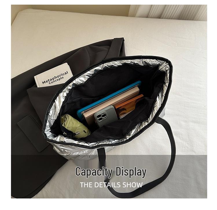 Tasche mit Prägung im koreanischen Stil: Handtasche mit großer Kapazität für Damen, Herbst-Winter