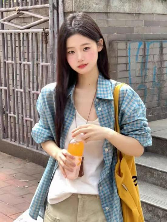 

Шикарный синий клетчатый кардиган средней длины: Рубашка с длинным рукавом свободного кроя Весна/Лето 2025 L синий