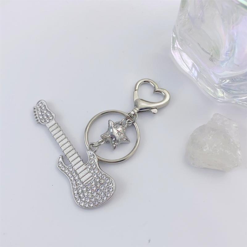 Elegant Full Rhinestones Metal Guitar Keychain Star Charm Keyring Pendant for Music Lovers and Fashion Enthusiasts