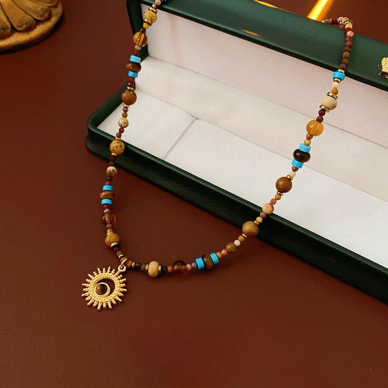 Titanium Steel Celestial Sun Necklace - Vintage, Niche, Collar Chain, Luxurious and High-end, Fashionable Accessory