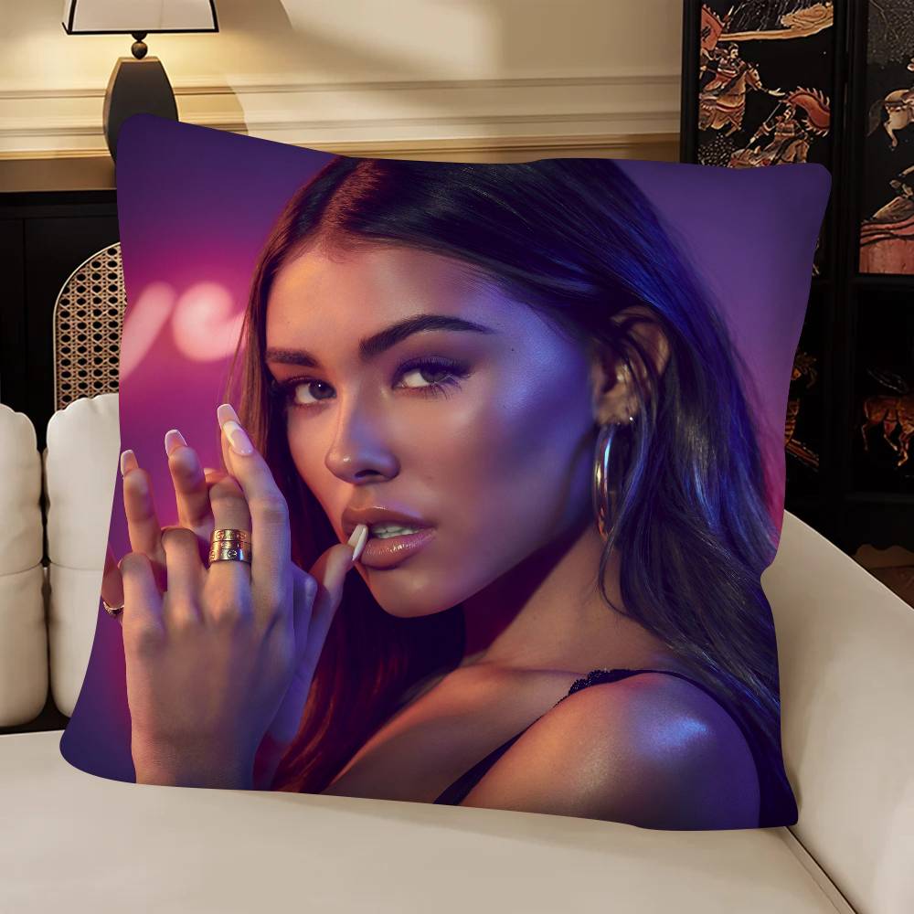 Singer MMadison Beer Pillow Case Fashion Square Pillowcase Bedroom Sofa Room Ins Decoration Leisure