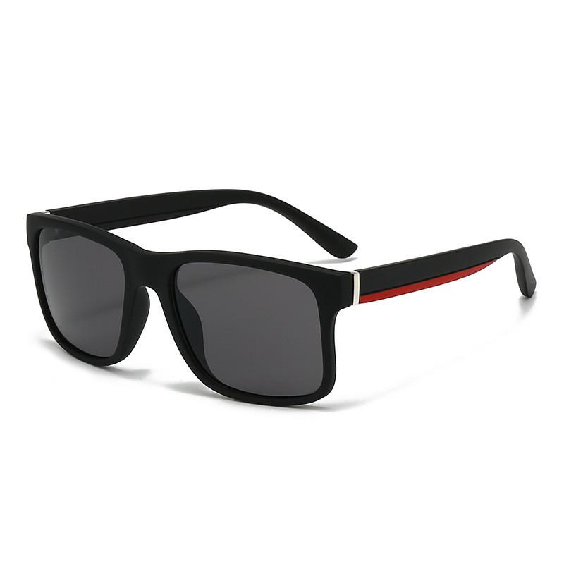 

Модные мужские квадратные очки с поликарбонатной оправой и серыми линзами для активного отдыха и путешествий Black Grey