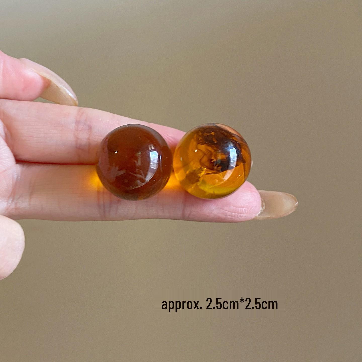 

Серьги-пусеты Maillard Silver Needle: Геометрические неровные серьги-пусеты из смолы для женщин