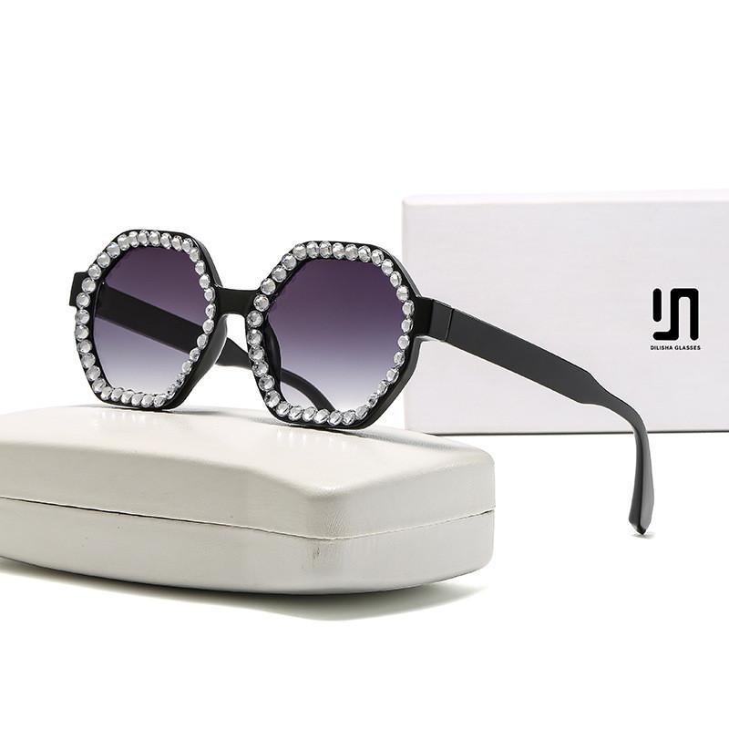 Trendy Polygon Pearl Sunglasses With Uv400 Level For Travel And Parties