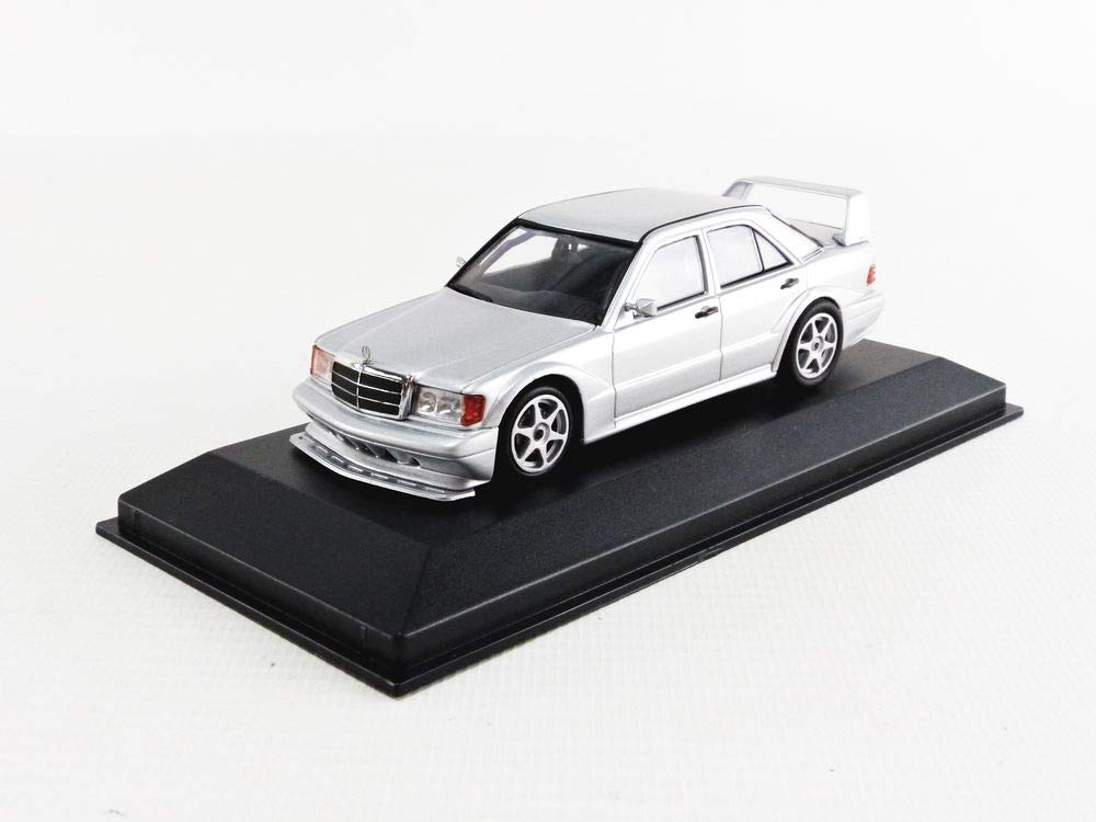 

Макси Чампс Mercedes Benz 190E EVO2 1990 Серебро 1/43 2.5-16
