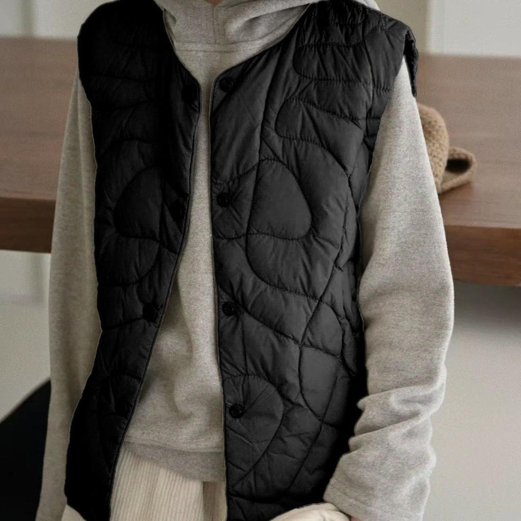 High-velvet Middle-aged Children's Down Vest with 90% Duck Down Content, School Uniform Artifact To Keep Warm