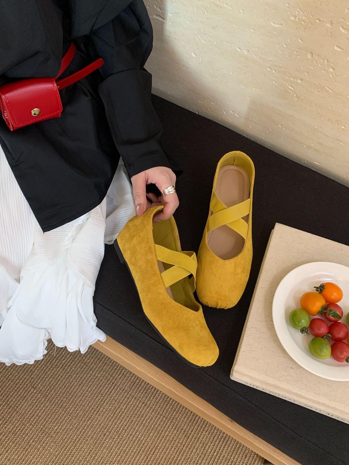 

Туфли Мэри Джейн 2025 весна-осень новые французский темперамент скрытый каблук 4 см вечерние туфли ремешок с пряжкой одинарные туфли 39 жёлтый