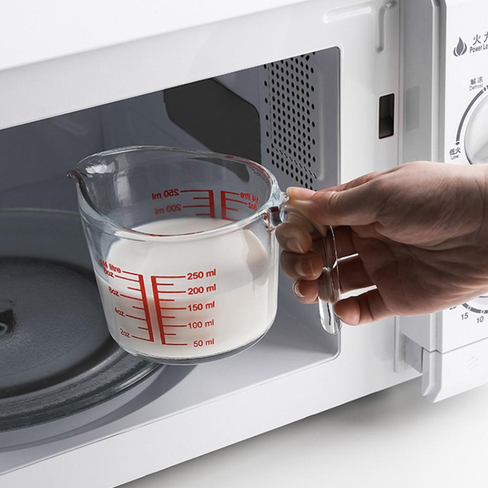 1Pcs Crystal Clear Glass Measuring Cup Easy to Clean Lightweight Practical Kitchen Baking Tool Measuring Cup Graduated Cups