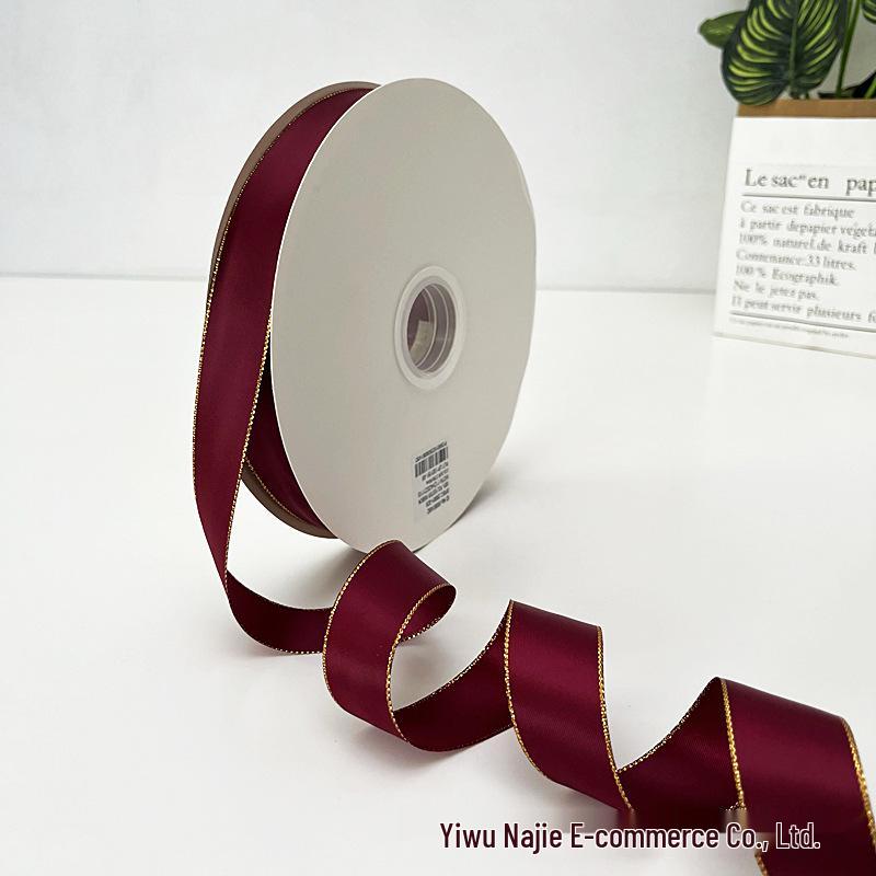 Burgunderfarbenes doppelseitiges Polyesterband mit Goldkante - 2cm, 2,5cm oder 4cm Rolle für DIY und Geschenkverpackung.