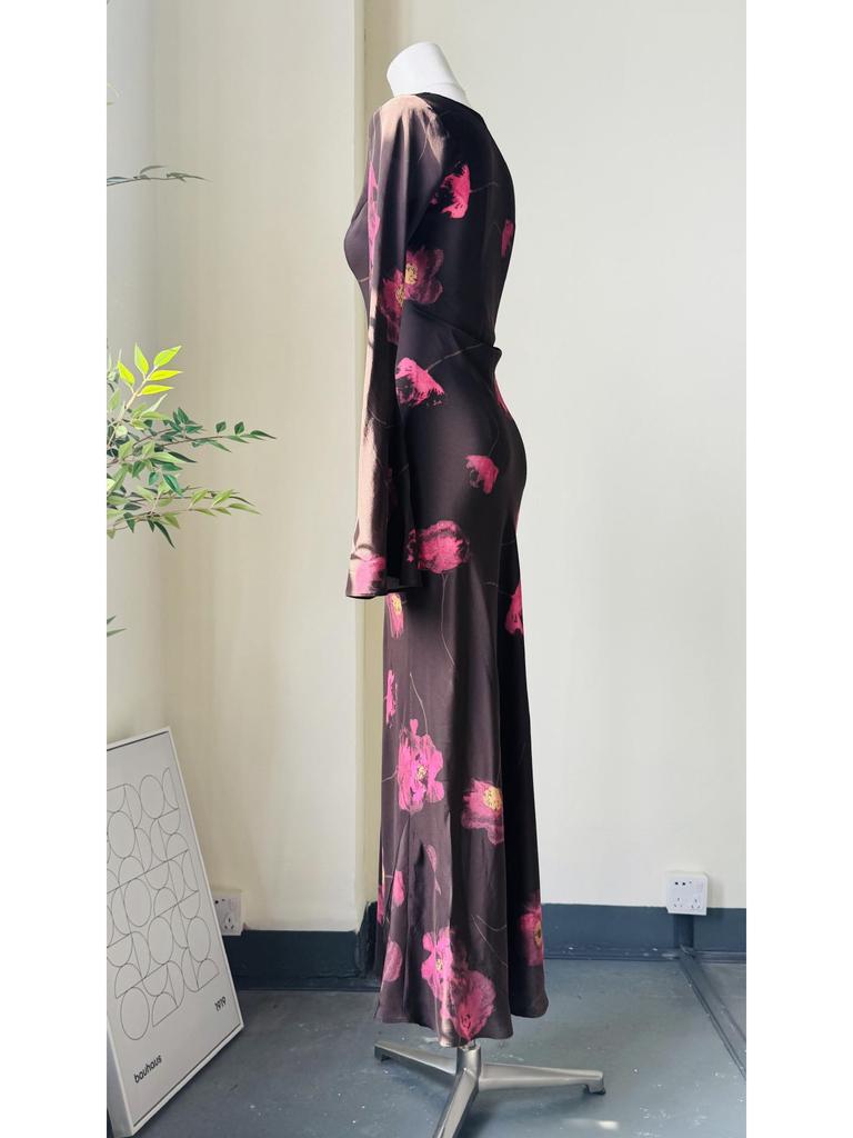 French Luxury Mulberry Silk Printed Dress: Women's Long Sleeve Slim Waist Elegant Vacation Style High-End Summer Skirt