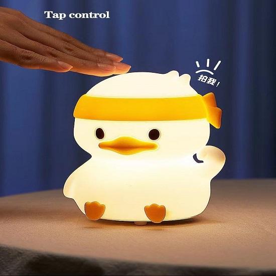 Duck Night Light for Kids, 7 Color Changing LED Silicone Lamp, Tap Control, USB Rechargeable, Soft Safe Bedside Light Gift