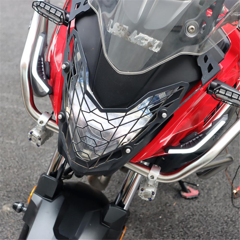 2Pcs Motorcycle Front Side Spoiler Winglets Aerodynamic Wing Set Fixed Wind Wings with LED Light Adhesive Decoration Sticker