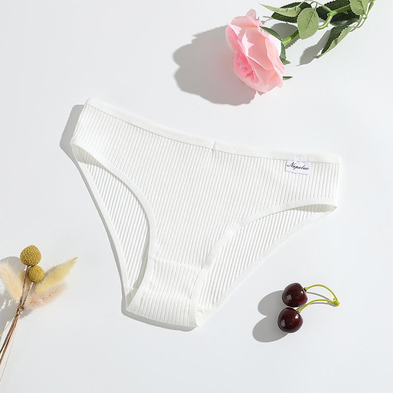 Women's Spring and Summer New Cotton Solid Color Thread Comfortable Breathable Double Layer Low Waist Briefs