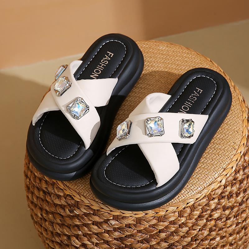 Platform Slippers Women's 2025 Summer New European Rhinestones Fashion Casual Wear One-word Sandals Women