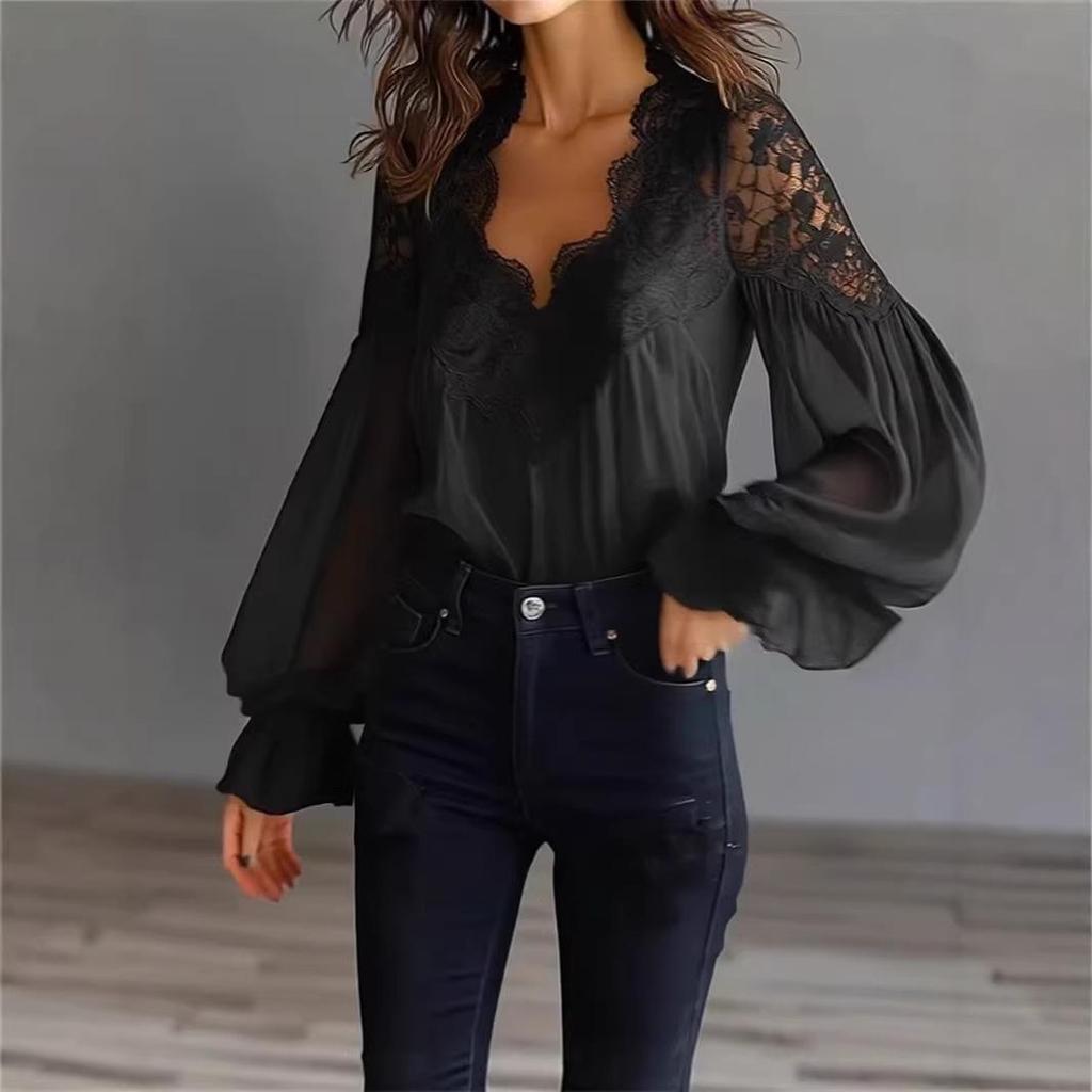 Camicia da Donna con Patchwork di Pizzo, Maniche a Sbuffo e Pieghe