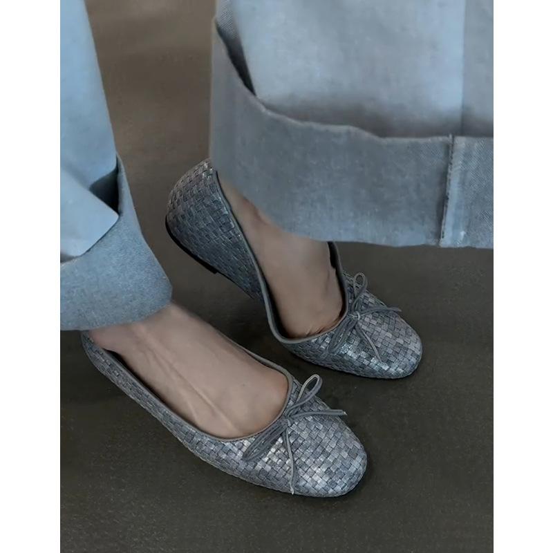 Sheepskin Version~ French Retro Bow Woven Flat-bottomed Ballet Shoes Women's Korean Version Leather Versatile Light Mouth Single Shoes