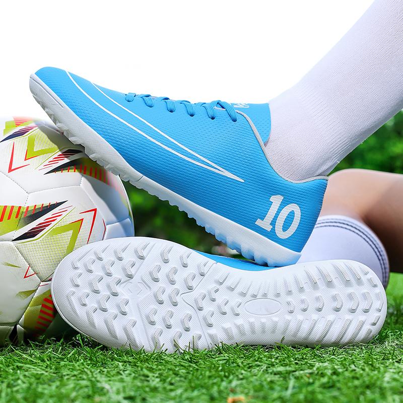 Mens Soccer Shoes Outdoor Training Ultralight TF/FG Professional Soccer Sneakers Anti Slip Field Training Futsal Football Boots