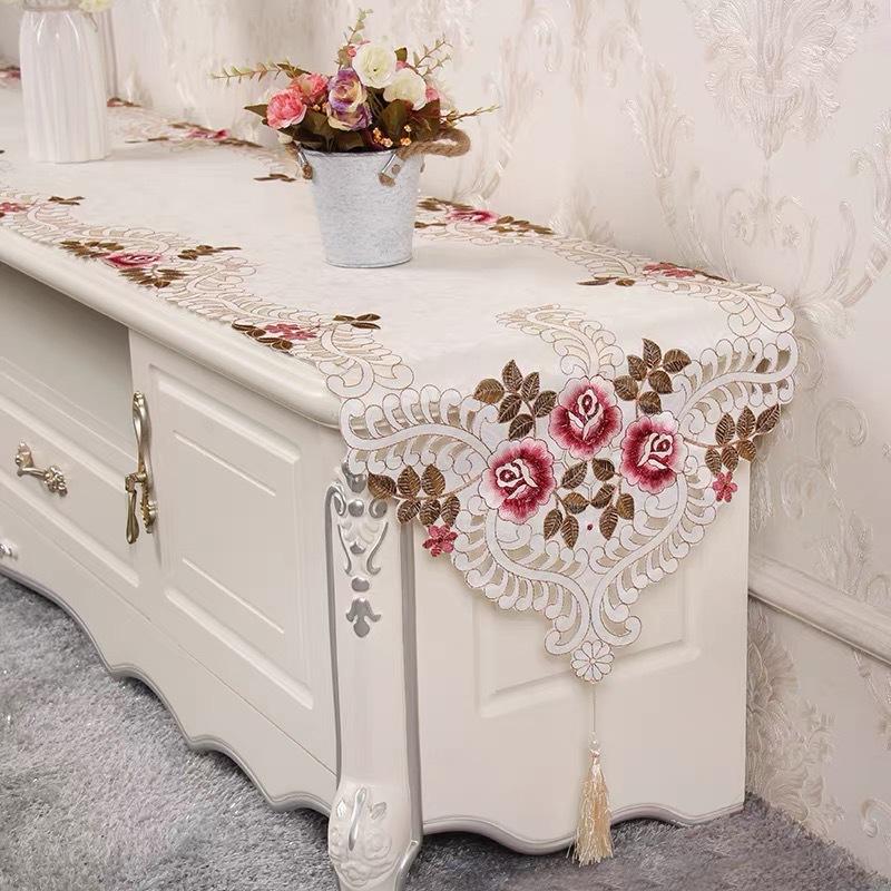 European Embroidery Hollow Table Flag Pastoral Embroidery Fabric Spring Flower Tv Cabinet Coffee Table Tablecloth