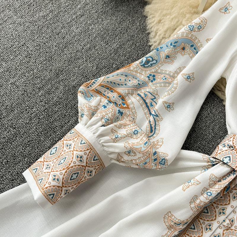 Hikigawa Chic Móda Ženy Elegantní Stojáček S límcem Přepásaný Úzký Pas Šaty Vintage Single Breasted Print Vestidos Mujer