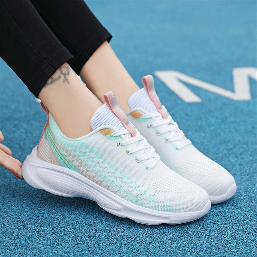 Fashion Thick Bottom Parkour Woman Fashion Tenis Loafers Large Size Sports Shoes Red Sneakers Husband Clearance Wholesale To Resell