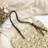 Handgewebte Strohtasche für Damen Sommer-Strandtasche mit Ledergriffen und Muschelmuster-Design