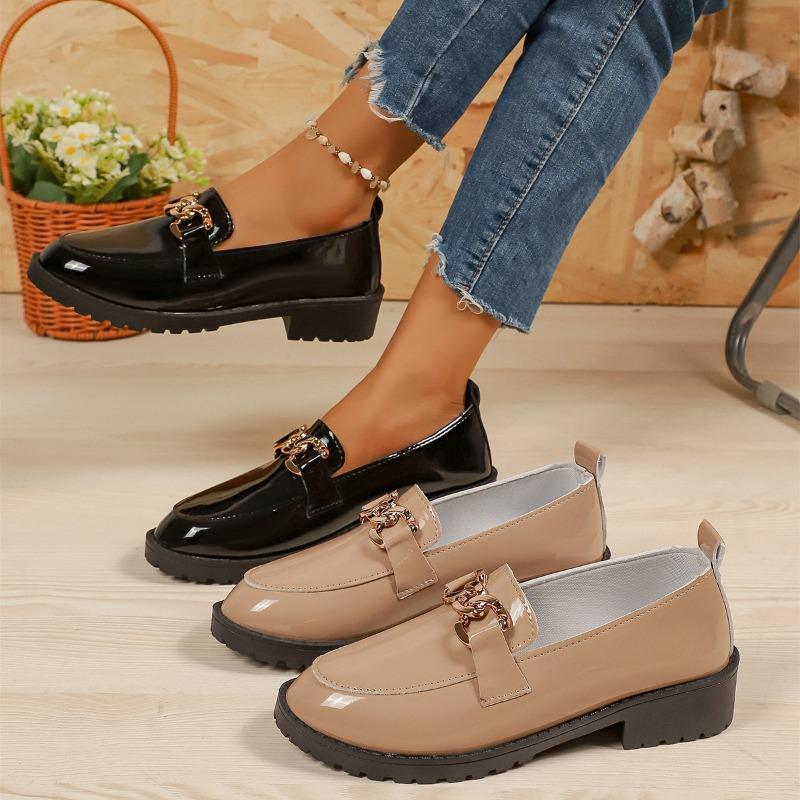 New Plus-size Women's Metal One-foot Flat Shallow Shoes