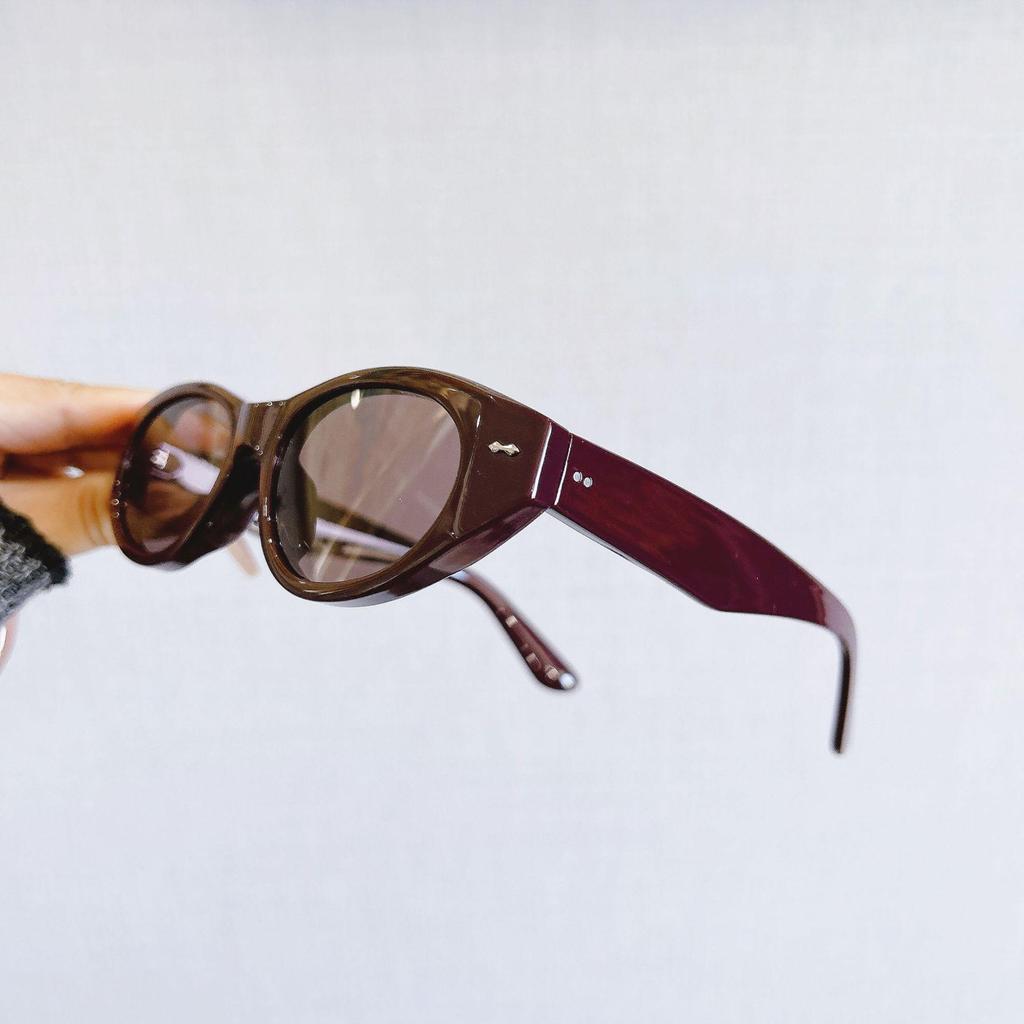 European Retro Cat Eye UV Protection Sunglasses - Trendy 2025 Fashionable Plain Face Design