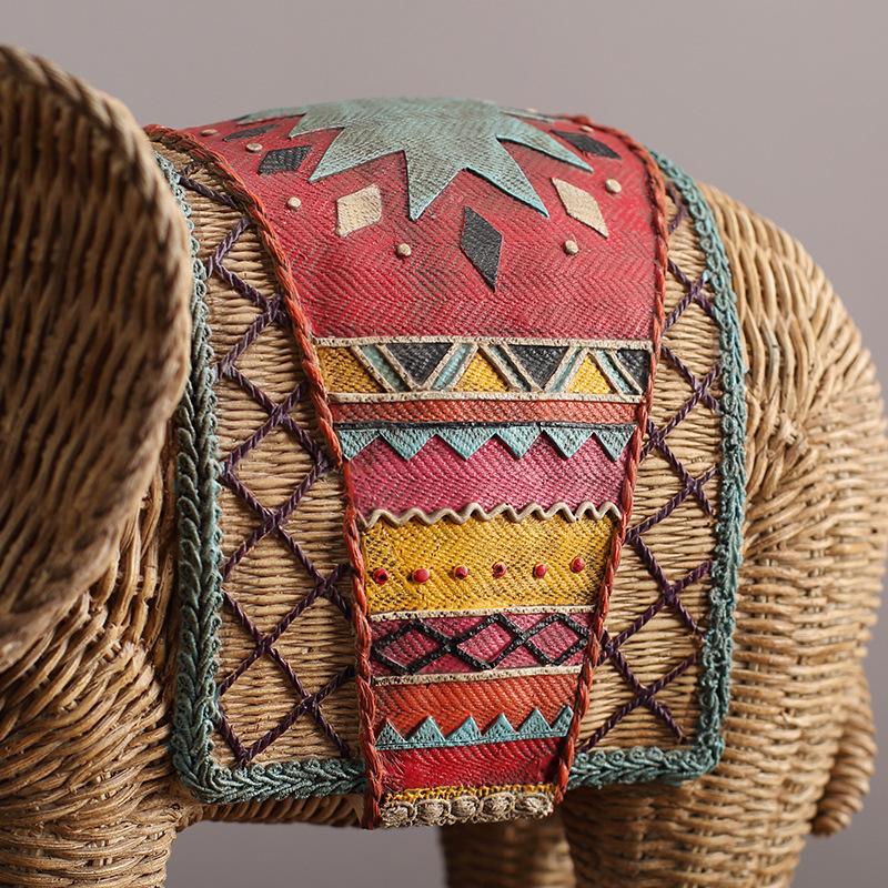 Rattan Elephant Statue Home Desktop Decor Ornament 27cm Vintage Natural Handmade Decoration