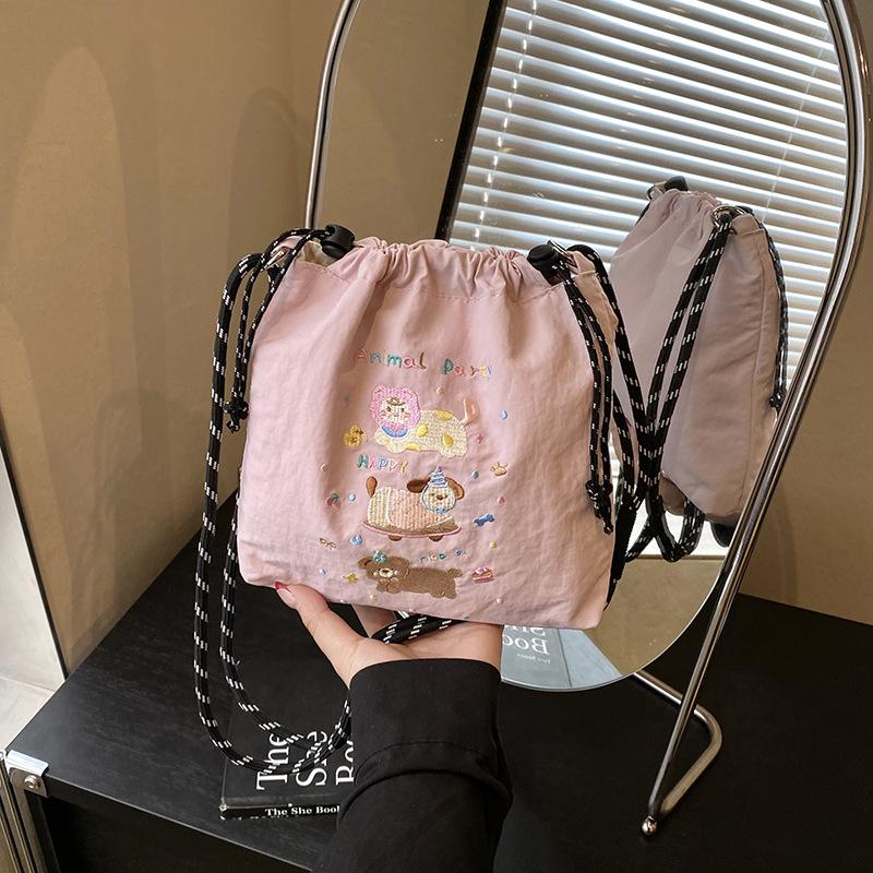 New nylon embroidered mobile phone bag fashionable versatile messenger bag simple drawstring canvas shoulder bag