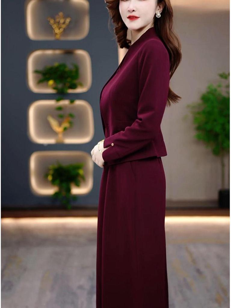 Elegant Spring 2026 Mid-Length Two-Piece Dress for Mature Women