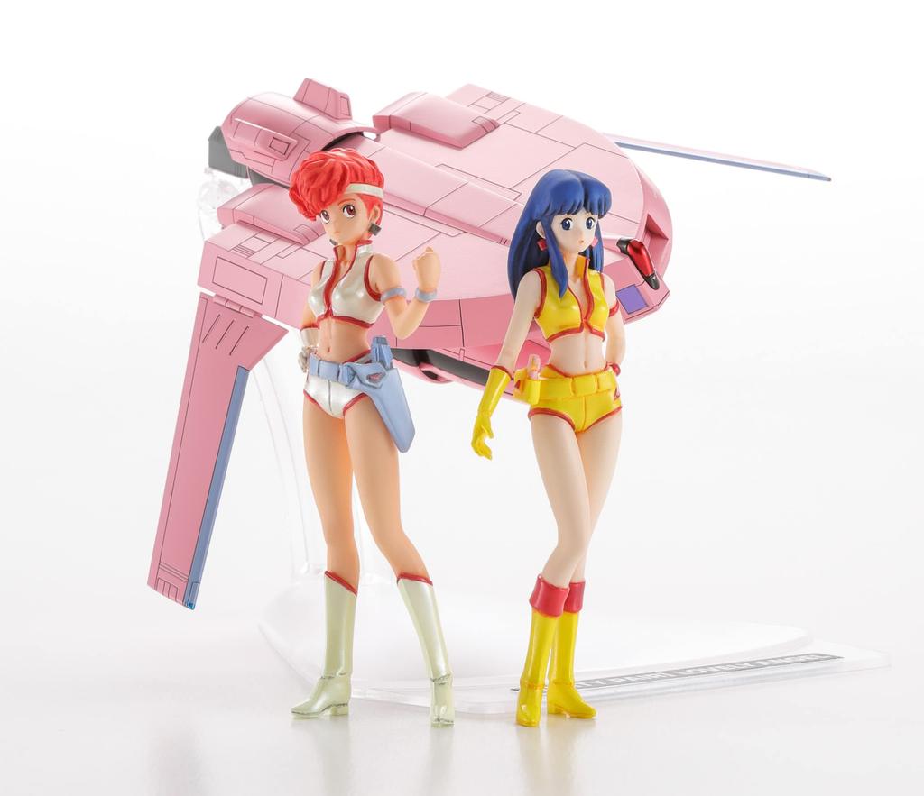 Hasegawa Creator Works Series Dirty Pair Kei Yuri Lovely Angel Scale Plastic Model Kit CW24 & w/ 1/20