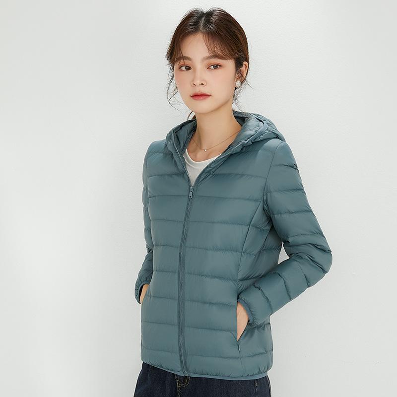 Autumn and winter new white duck down light down jacket women's short light warm fashion hooded light jacket