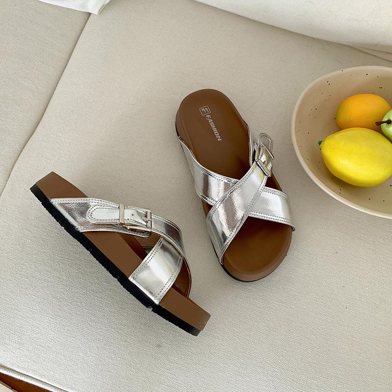 

Internet celebrity silver high-end sense non-slip thick-bottomed slippers women s summer wear 2025 new French height-enhancing cool slippers 40 серебряный