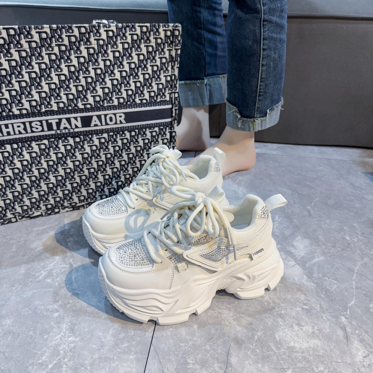 

Thick-soled high-heeled dad shoes women s 2025 new autumn height increase of 8m versatile trend small casual shoes 35