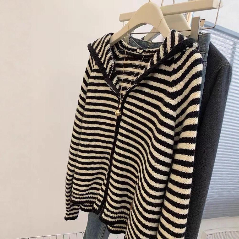 Black and white striped hooded knitted cardigan zipper sweater jacket women's top loose lazy style high sense