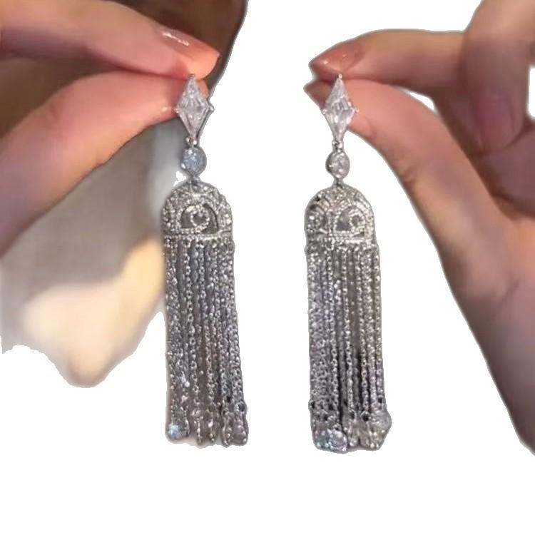 European and American Luxury Irregular Silver Needle Earrings with Rhinestone Inlay