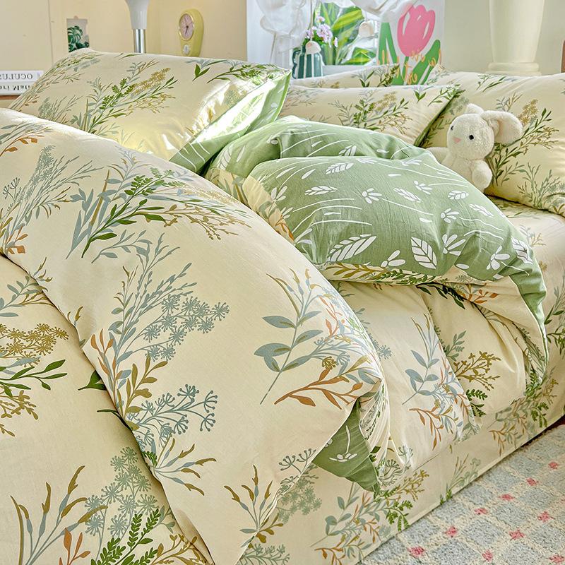 Thickened Pure Cotton Four-piece Set Small Fresh Cotton Skin-friendly Naked Sleeping Sheets Quilt Cover Bedding