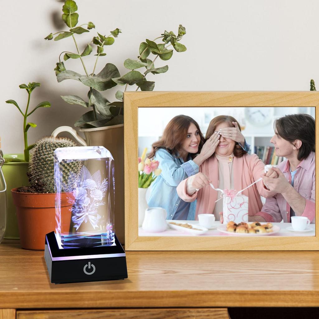 Birthday Day Popular Mother Wife Present K9 Crystal Carnation Bouquet LED Light Base USB Charging Figurine Gift for Mother Stylish Glass Figurine Home