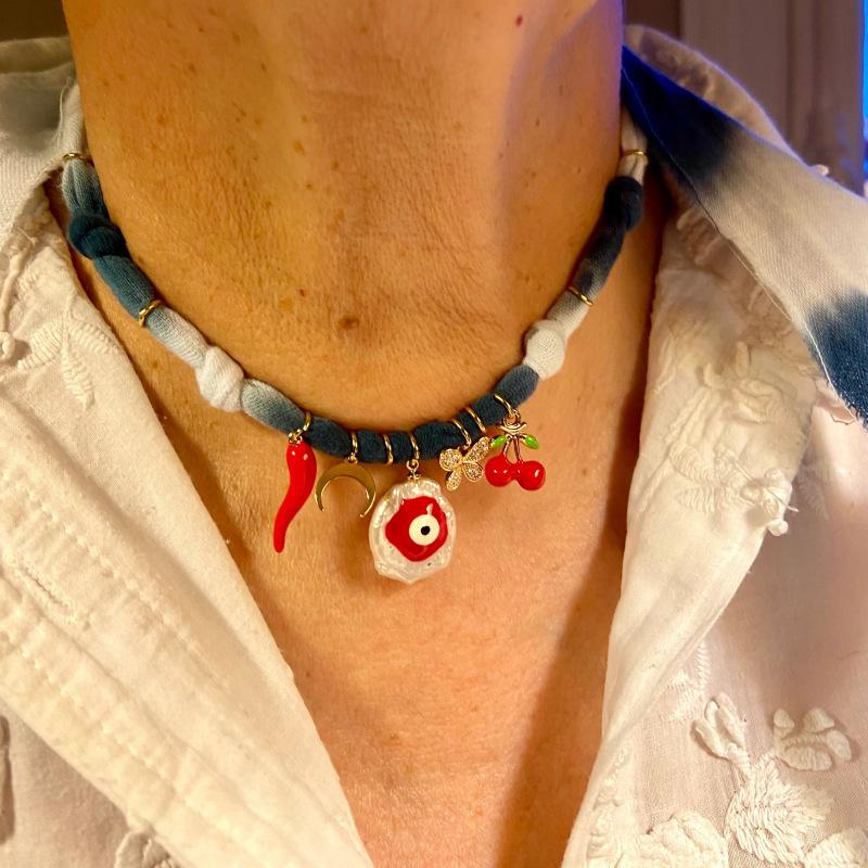 

Versatile Style Silk Scarf Necklace Sweet And Fresh Holiday Style Star Pendant Necklace Female