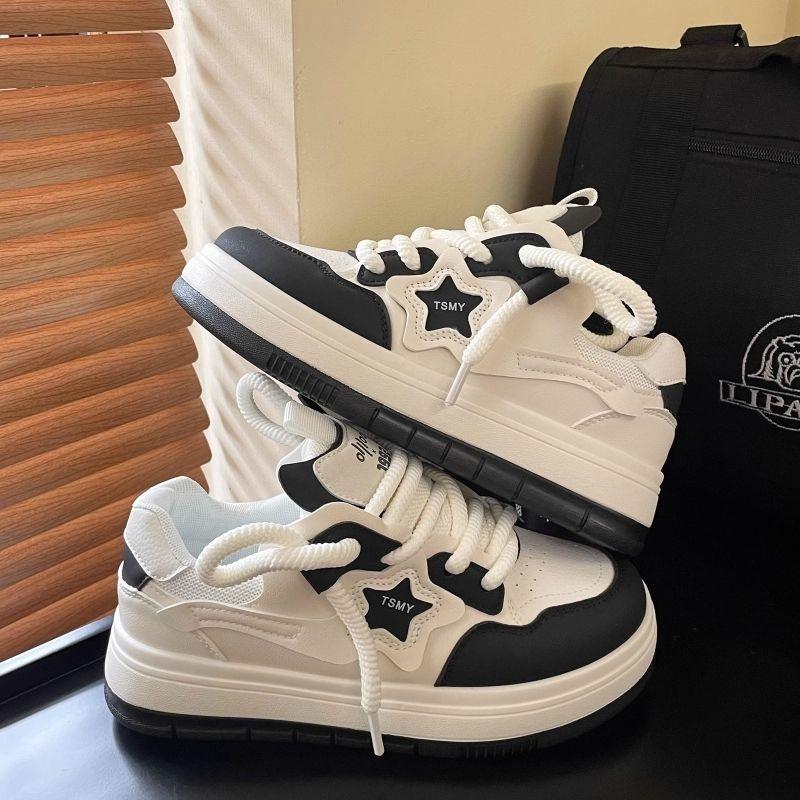 Fashion 2025 Fashion Vulcanized Platform Flat Sneakers Women Casual Sports Canvas Shoes Women Tennis Lolita Running Kawaii Women Shoes