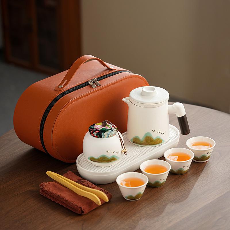 

Guochao Qingshan Flying Bird Office Cup Ceramic Belt Filter Travel Express Cup New Chinese Light Luxury Gifts Opened