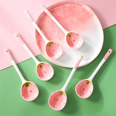 Cucchiaio in ceramica Cucchiaio carino per la casa Cucchiaio da miscelazione Manico lungo Alto valore di bellezza Cucchiaio pratico Cucchiaio da zuppa per bambini