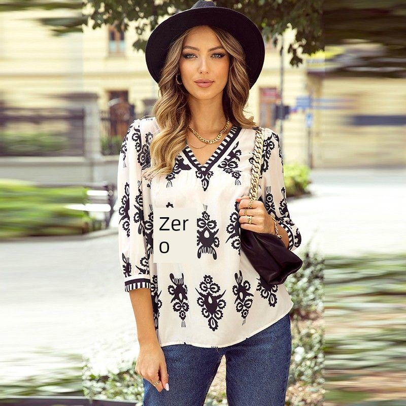 

Summer Fashion V-neck Short Sleeve Pullover Shirt Female Fashion Bohemia Wind Retro Printed 3/4 Sleeves Tops Beige P1520 M code fits (55.00 kg-62.50 kg
