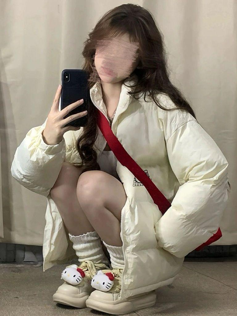 2025 Winter Korean Style Women's Padded Stand-up Collar Jacket - Trendy, Cozy, Thickened Cotton.