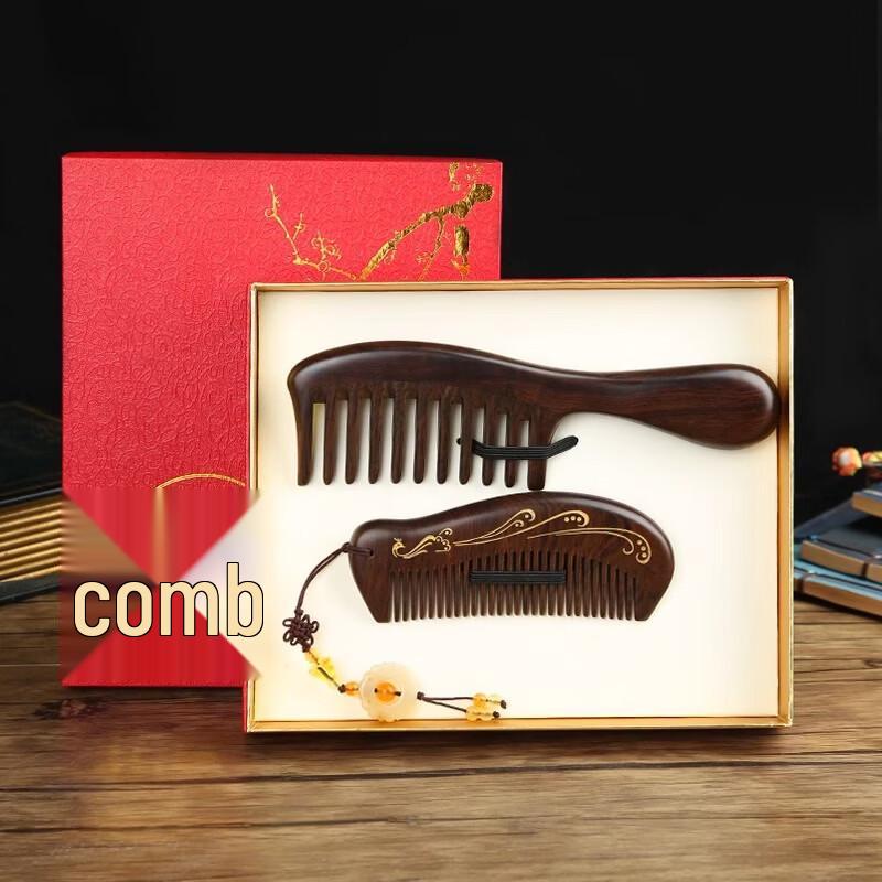 Black Sandalwood Comb Gift Set