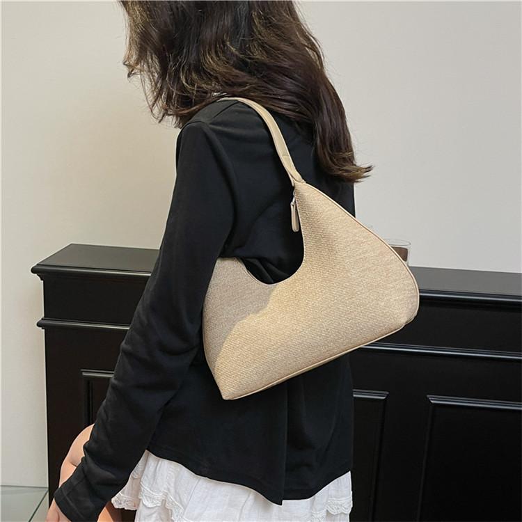 

Leisure commuting large-capacity bag women s summer new armpit bag niche portable shoulder bag хаки