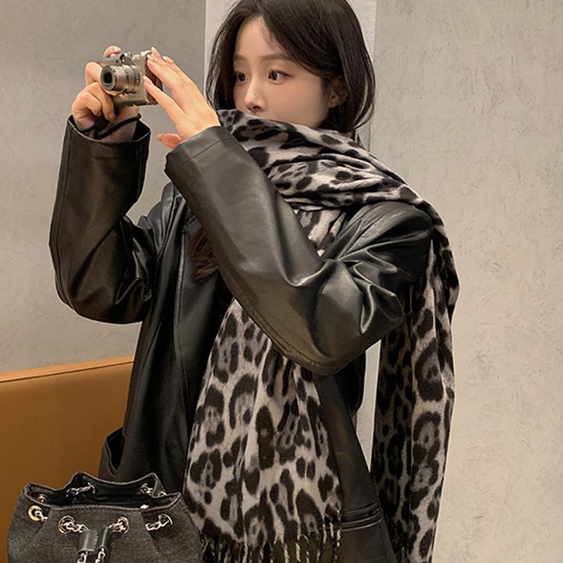 Autumn Winter Retro Leopard Print Tassel Scarf Women'S Fashion All-Match Scarf Shawl