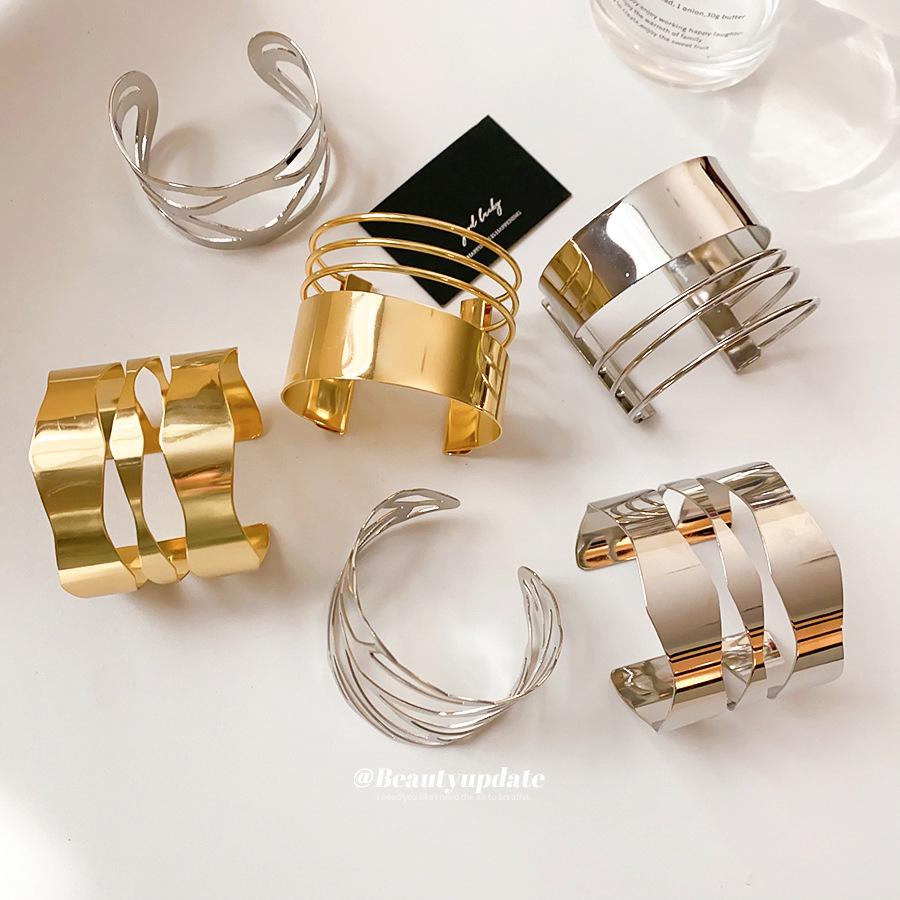 Sleek Multi-layer Geometric Openwork Bracelet for Women - Elegant High-end Fashion Jewelry