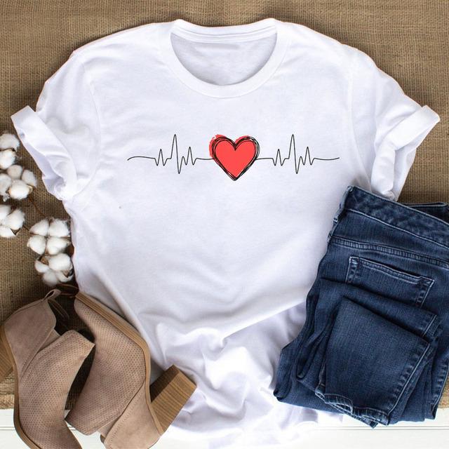 New Women Black T Shirt Feather Flower Love Heart Printed Tops Ladies Female Cute Graphic Tee Shirts Women O-Neck T-Shirts Tops
