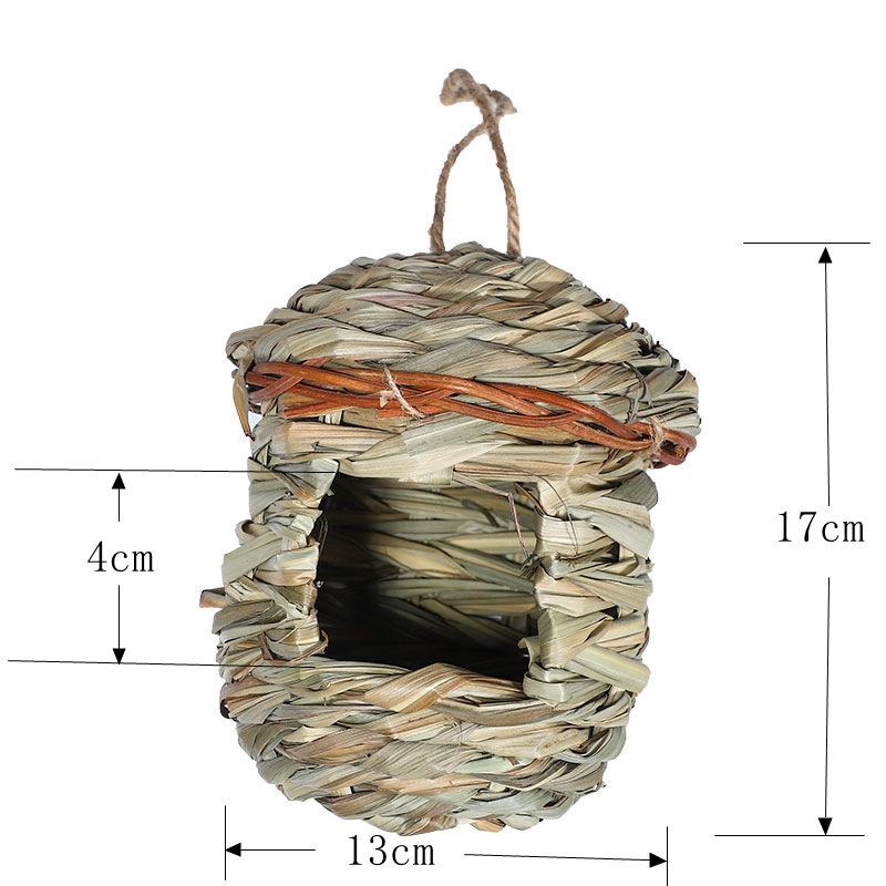 Handmade Outdoor Woven Straw Birdhouse: Warm Bird Nest Pendant for Home Decoration